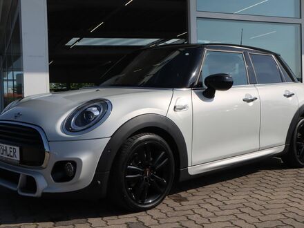 Міні Cooper 2020 у Європі на Automoto.ua Білий Міні Cooper, об'ємом двигуна 1.5 л та пробігом 38 тис. км за 24366 $, фото 1 на Automoto.ua