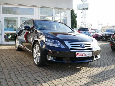 Лексус LS 600 2013 у Європі на Automoto.ua Чорний Лексус LS 600, об'ємом двигуна 4.97 л та пробігом 144 тис. км за 35650 $, фото 1 на Automoto.ua