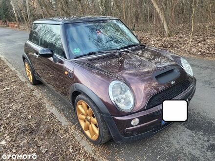 Мини Купер 2002 в Европе на Automoto.ua Фиолетовый Мини Купер, объемом двигателя 1 л и пробегом 206 тыс. км за 8200 $, фото 1 на Automoto.ua