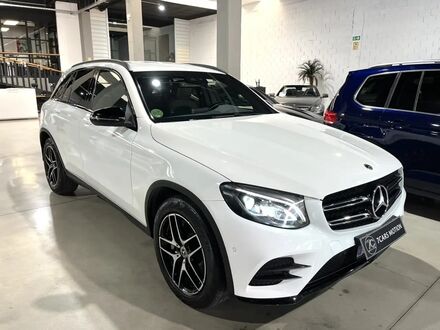 Мерседес ГЛЦ 250 2019 в Европе на Automoto.ua Белый Мерседес ГЛЦ 250, объемом двигателя 1.99 л и пробегом 78 тыс. км за 39790 $, фото 1 на Automoto.ua