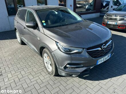Опель Grandland X 2021 в Европе на Automoto.ua Серый Опель Grandland X, объемом двигателя 1 л и пробегом 91 тыс. км за 36900 $, фото 1 на Automoto.ua