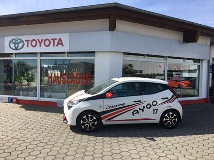 Тойота Айго 2019 в Европе на Automoto.ua Белый Тойота Айго, объемом двигателя 1 л и пробегом 67 тыс. км за 11386 $, фото 1 на Automoto.ua