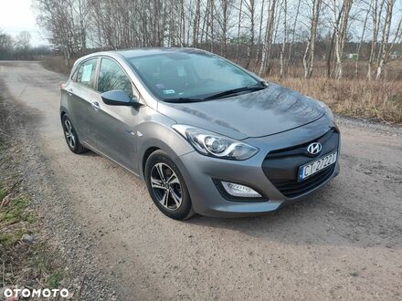 Хендай i30, объемом двигателя 1.58 л и пробегом 189 тыс. км за 5356 $, фото 1 на Automoto.ua