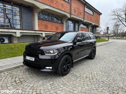 Додж Durango 2018 у Європі на Automoto.ua Чорний Додж Durango, об'ємом двигуна 3.6 л та пробігом 109 тис. км за 115000 $, фото 1 на Automoto.ua
