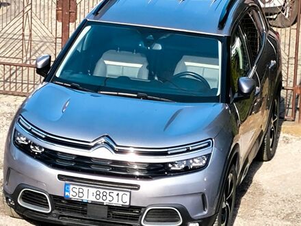 Ситроен C5 Aircross 2019 в Европе на Automoto.ua Серый Ситроен C5 Aircross, объемом двигателя 1 л и пробегом 158 тыс. км за 69900 $, фото 1 на Automoto.ua