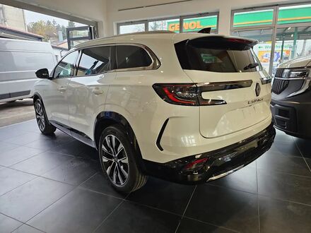 Рено Эспейс 2024 в Европе на Automoto.ua Белый Рено Эспейс, объемом двигателя 1.2 л и пробегом 7 тыс. км за 43900 $, фото 1 на Automoto.ua