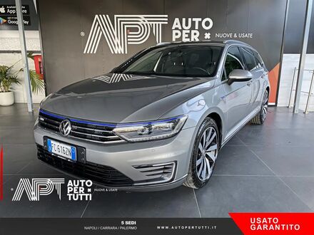 Фольксваген Пассат Вариант 2016 в Европе на Automoto.ua Серебряный Фольксваген Пассат Вариант, объемом двигателя 1.4 л и пробегом 162 тыс. км за 21543 $, фото 1 на Automoto.ua