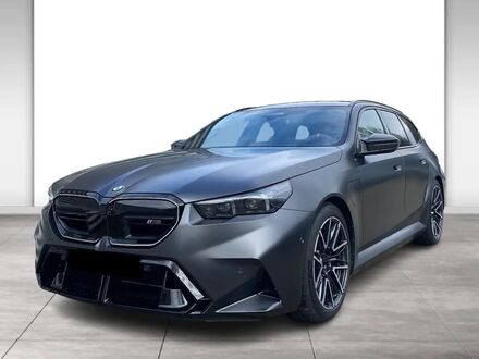 БМВ М5 2025 в Европе на Automoto.ua Серый БМВ М5, объемом двигателя 4.4 л и пробегом 4 тыс. км за 189375 $, фото 1 на Automoto.ua