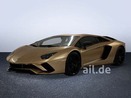 Ламборджини Авентадор 2022 в Европе на Automoto.ua Золотой Ламборджини Авентадор, объемом двигателя 6.5 л и пробегом 12 тыс. км за 494158 $, фото 1 на Automoto.ua