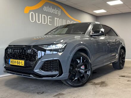 Ауди RS Q8 2022 в Европе на Automoto.ua Серый Ауди RS Q8, объемом двигателя 4 л и пробегом 51 тыс. км за 177566 $, фото 1 на Automoto.ua