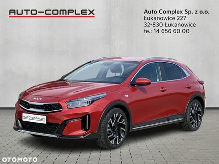 Киа XCeed 2024 в Европе на Automoto.ua Красный Киа XCeed, объемом двигателя 1 л и пробегом 26 тыс. км за 97800 $, фото 1 на Automoto.ua