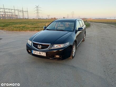 Хонда Аккорд 2003 в Европе на Automoto.ua Черный Хонда Аккорд, объемом двигателя 2.35 л и пробегом 295 тыс. км за 1938 $, фото 1 на Automoto.ua