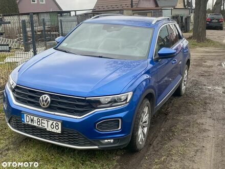 Фольксваген Ти-Рок 2019 в Европе на Automoto.ua Синий Фольксваген Ти-Рок, объемом двигателя 1 л и пробегом 105 тыс. км за 88000 $, фото 1 на Automoto.ua