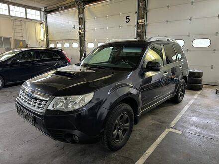 Сірий Субару Forester, об'ємом двигуна 2 л та пробігом 278 тис. км за 3858 $, фото 1 на Automoto.ua