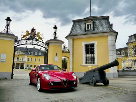 Альфа Ромео 8C 2009 в Европе на Automoto.ua Красный Альфа Ромео 8C, объемом двигателя 0 л и пробегом 3 тыс. км за 354518 $, фото 1 на Automoto.ua