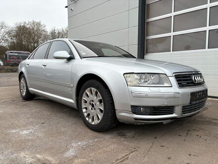 Ауді A8 2003 у Європі на Automoto.ua Срібний Ауді A8, об'ємом двигуна 3.94 л та пробігом 234 тис. км за 2286 $, фото 1 на Automoto.ua