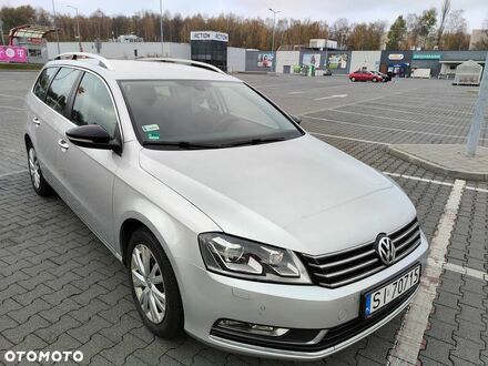Фольксваген Пассат 2014 в Европе на Automoto.ua Серый Фольксваген Пассат, объемом двигателя 1 л и пробегом 246 тыс. км за 8475 $, фото 1 на Automoto.ua