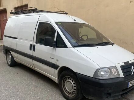 Ситроен Jumpy 2006 в Европе на Automoto.ua Ситроен Jumpy, объемом двигателя 2 л и пробегом 260 тыс. км за 7032 $, фото 1 на Automoto.ua