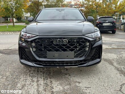 Ауди RS Q8 2024 в Европе на Automoto.ua Черный Ауди RS Q8, объемом двигателя 4 л и пробегом 100 тыс. км за 166829 $, фото 1 на Automoto.ua