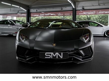 Ламборджині Авентадор 2017 у Європі на Automoto.ua Помаранчевий Ламборджині Авентадор, об'ємом двигуна 6.5 л та пробігом 15 тис. км за 347014 $, фото 1 на Automoto.ua