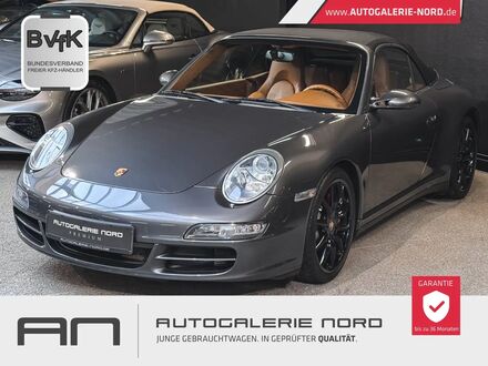 Порше 911 2006 в Европе на Automoto.ua Серый Порше 911, объемом двигателя 3.82 л и пробегом 117 тыс. км за 54953 $, фото 1 на Automoto.ua