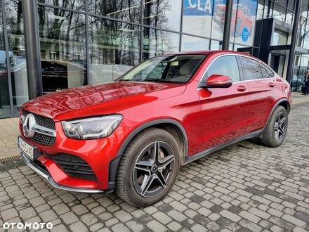 Мерседес ЦЛЦ-класс 2020 в Европе на Automoto.ua Красный Мерседес ЦЛЦ-класс, объемом двигателя 1 л и пробегом 99 тыс. км за 39710 $, фото 1 на Automoto.ua