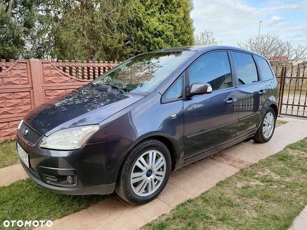 Форд Focus C-Max 2007 в Европе на Automoto.ua Форд Focus C-Max, объемом двигателя 1 л и пробегом 196 тыс. км за 9900 $, фото 1 на Automoto.ua