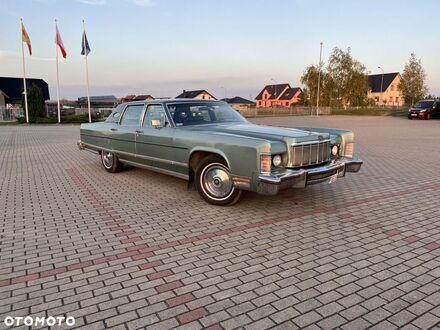 Линкольн Континенталь 1976 в Европе на Automoto.ua Линкольн Континенталь, объемом двигателя 4.6 л и пробегом 73 тыс. км за 51900 $, фото 1 на Automoto.ua