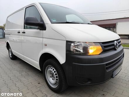 Фольксваген Transporter 2015 в Европе на Automoto.ua Белый Фольксваген Transporter, объемом двигателя 1 л и пробегом 230 тыс. км за 39900 $, фото 1 на Automoto.ua