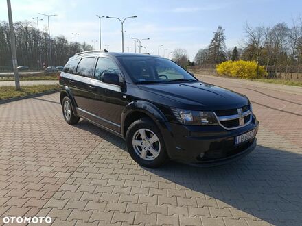 Додж Джорні 2008 у Європі на Automoto.ua Чорний Додж Джорні, об'ємом двигуна 1 л та пробігом 250 тис. км за 17900 $, фото 1 на Automoto.ua