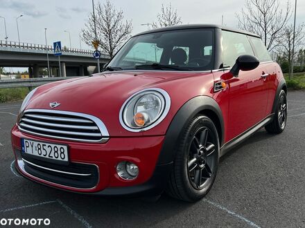 Міні Cooper, об'ємом двигуна 2 л та пробігом 152 тис. км за 8531 $, фото 1 на Automoto.ua