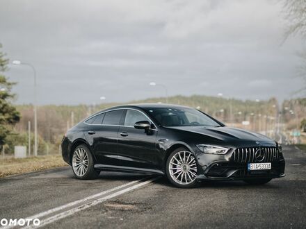 Мерседес AMG GT, объемом двигателя 3 л и пробегом 15 тыс. км за 94816 $, фото 1 на Automoto.ua