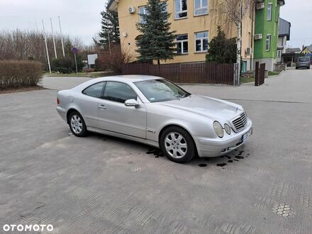 Мерседес ЦЛК-Класс 1999 в Европе на Automoto.ua Серый Мерседес ЦЛК-Класс, объемом двигателя 2.3 л и пробегом 301 тыс. км за 10900 $, фото 1 на Automoto.ua