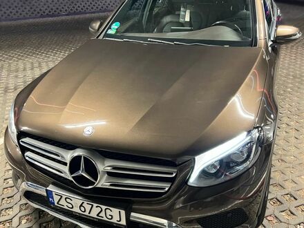 Мерседес ЦЛЦ-класс 2016 в Европе на Automoto.ua Коричневый Мерседес ЦЛЦ-класс, объемом двигателя 2.14 л и пробегом 174 тыс. км за 90000 $, фото 1 на Automoto.ua