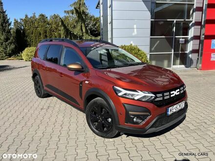 Дачия Jogger 2024 в Европе на Automoto.ua Дачия Jogger, объемом двигателя 1 л и пробегом 20 тыс. км за 79900 $, фото 1 на Automoto.ua