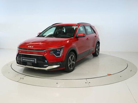 Киа Niro 2022 в Европе на Automoto.ua Красный Киа Niro, объемом двигателя 1.58 л и пробегом 19 тыс. км за 29355 $, фото 1 на Automoto.ua