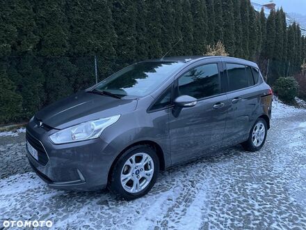 Форд Б-Макс 2017 в Европе на Automoto.ua Серый Форд Б-Макс, объемом двигателя 1 л и пробегом 152 тыс. км за 5061 $, фото 1 на Automoto.ua