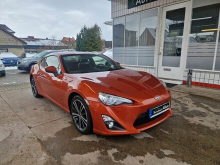 Тойота ГТ 86 2012 у Європі на Automoto.ua Помаранчевий Тойота ГТ 86, об'ємом двигуна 2 л та пробігом 85 тис. км за 18889 $, фото 1 на Automoto.ua