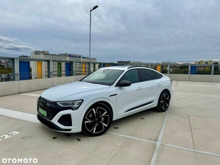 Ауди E-Tron 2023 в Европе на Automoto.ua Белый Ауди E-Tron, объемом двигателя 0 л и пробегом 29 тыс. км за 279000 $, фото 1 на Automoto.ua