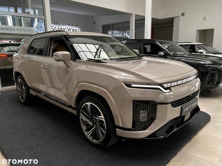 Cанг Йонг Актион 2025 в Европе на Automoto.ua Бежевый Cанг Йонг Актион, объемом двигателя 1 л и пробегом 5 тыс. км за 173900 $, фото 1 на Automoto.ua