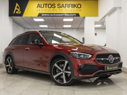 Мерседес Ц 220 2023 в Европе на Automoto.ua Красный Мерседес Ц 220, объемом двигателя 1.99 л и пробегом 22000 тыс. км за 51900 $, фото 1 на Automoto.ua