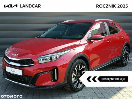 Киа XCeed 2025 в Европе на Automoto.ua Красный Киа XCeed, объемом двигателя 1 л и пробегом 10 тыс. км за 137400 $, фото 1 на Automoto.ua