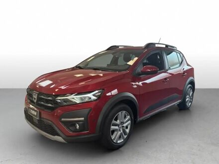 Дачия Сандеро 2022 в Европе на Automoto.ua Красный Дачия Сандеро, объемом двигателя 1 л и пробегом 73 тыс. км за 13941 $, фото 1 на Automoto.ua