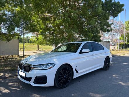 БМВ 540 2021 в Европе на Automoto.ua Белый БМВ 540, объемом двигателя 3 л и пробегом 136 тыс. км за 48770 $, фото 1 на Automoto.ua