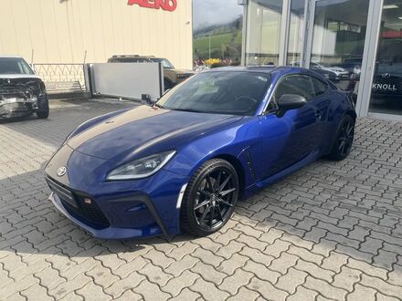 Тойота GR86 2023 у Європі на Automoto.ua Синій Тойота GR86, об'ємом двигуна 2.39 л та пробігом 18 тис. км за 48887 $, фото 1 на Automoto.ua