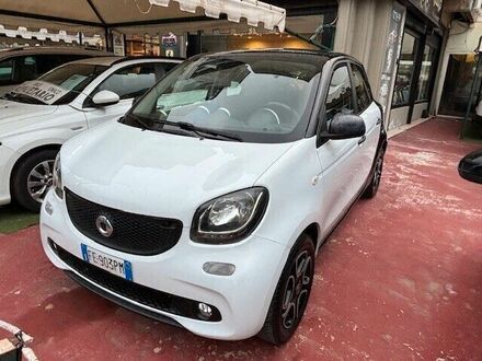 Смарт Форфор 2016 в Европе на Automoto.ua Белый Смарт Форфор, объемом двигателя 1 л и пробегом 170 тыс. км за 10451 $, фото 1 на Automoto.ua