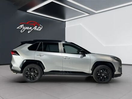 Тойота РАВ 4 2022 в Европе на Automoto.ua Тойота РАВ 4, объемом двигателя 2.49 л и пробегом 121 тыс. км за 28574 $, фото 1 на Automoto.ua