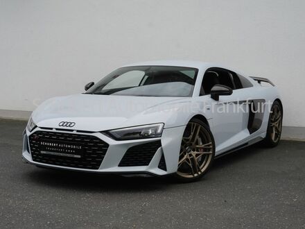 Ауді R8 2019 у Європі на Automoto.ua Сірий Ауді R8, об'ємом двигуна 5.2 л та пробігом 55 тис. км за 180177 $, фото 1 на Automoto.ua