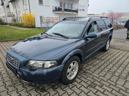 Вольво ХС70 2001 в Европе на Automoto.ua Синий Вольво ХС70, объемом двигателя 2.44 л и пробегом 297 тыс. км за 5528 $, фото 1 на Automoto.ua