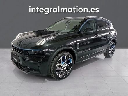 Lynk & Co 01 2022 в Европе на Automoto.ua Черный Lynk & Co 01, объемом двигателя 1.48 л и пробегом 100 тыс. км за 22459 $, фото 1 на Automoto.ua